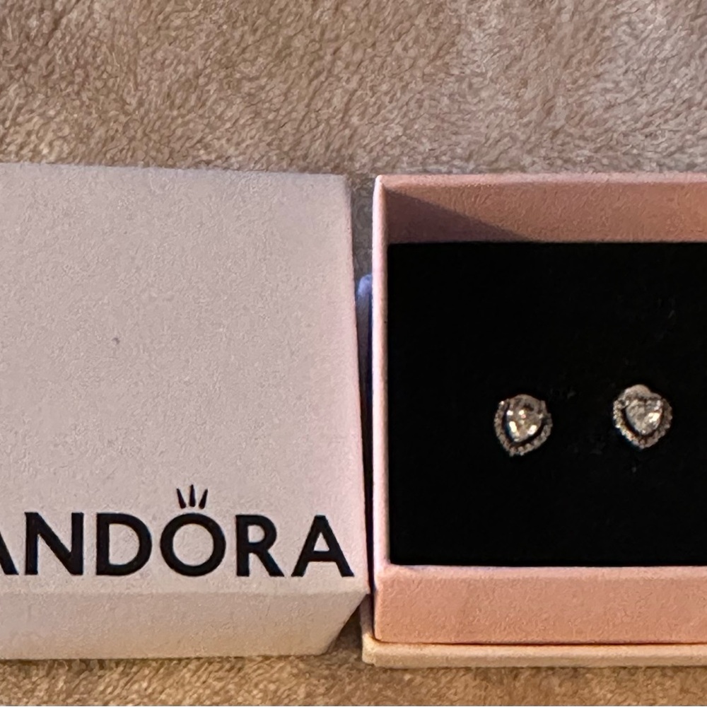 PANDORA STUD EARRINGS
